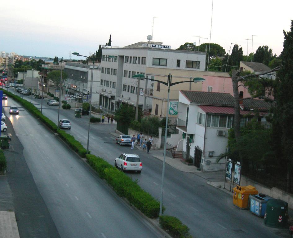 Ferienwohnung La Casa Sul Viale Syrakus Zimmer foto